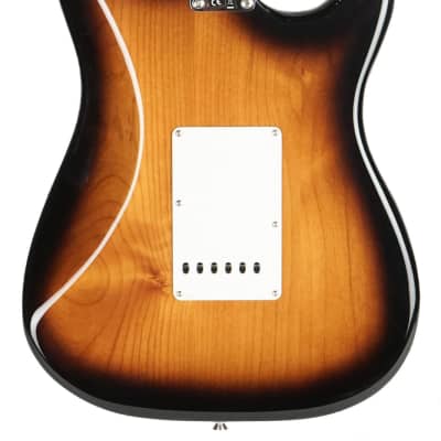 New Fender American Vintage II '57 Stratocaster Sunburst Left Handed image 5