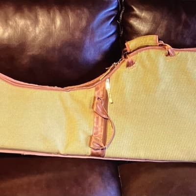 Fender Gig Bag Tweed Bass/Guitar Heavy Duty Padding *Free Shipping* image 2