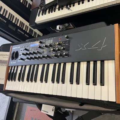 Dave Smith Instruments Mopho x4 44-Key 4-Voice Polyphonic Synthesizer /Synth with gig bag //ARMENS// image 7
