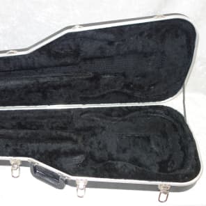 Washburn molded electric guitar hardshell case image 6