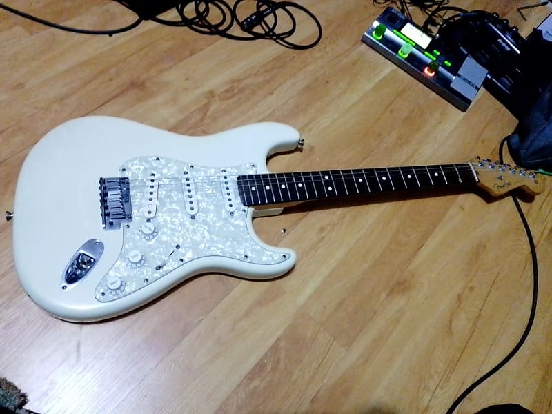 FenderStratocaster 50th Anniversary 2004Kind Of White Olympic image 1
