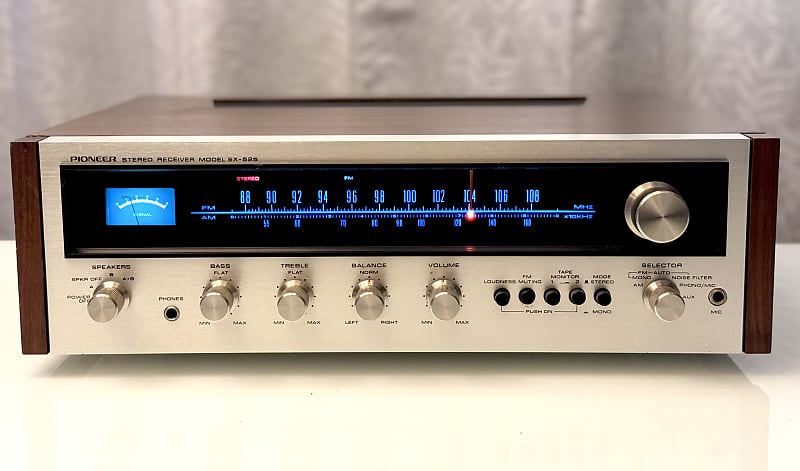 SX-525 17-Watt Stereo Solid-State Receiver image 1