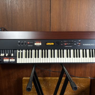 Hammond XK-1 61-key Organ with Two Digital Tonewheel Engines and Onboard Effects w/ bag
