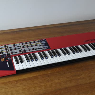 Nord Lead 2 Clavia Synth Made in Sweden