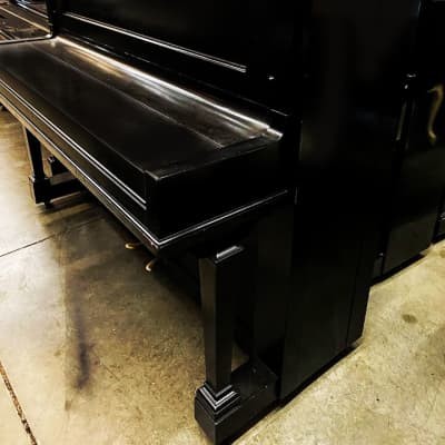 Steinway & Sons black classic 50'' upright piano image 3