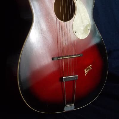 Klira parlor guitar 1960 image 3