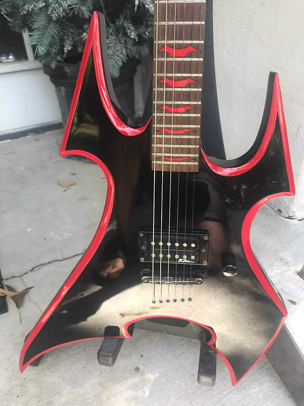 2006 B.C. Rich "Avenge" Son Of Beast Black/Crimson Red With OHSC (Coffin Case) image 1