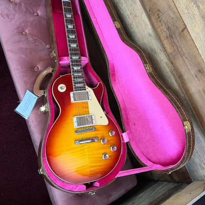 Gibson Custom 1960 R0 Les Paul Standard Reissue VOS Electric Guitar - Washed Cherry Sunburst image 2