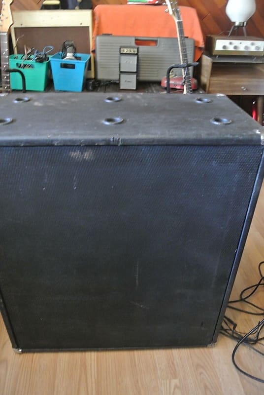 Ampeg V4 with 2 Vintage CTS speakers & 2 Eminence Reverb