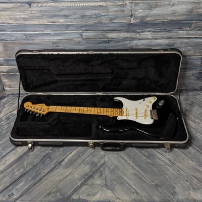 Used Squier 1985 MIJ Stratocaster with Hard Case image 11