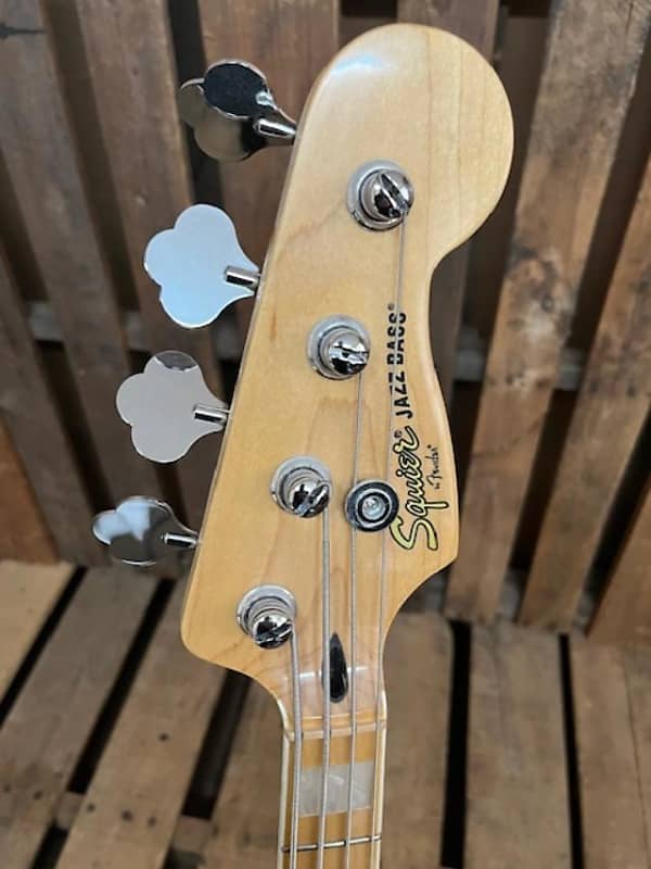 Squier Vintage Modified '77 Jazz Bass | Reverb