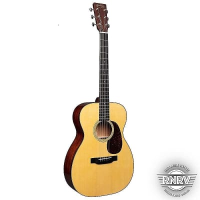 Martin 00-18 Acoustic Guitar - Natural - Open Box image 2