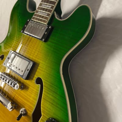 Firefly FF-338 Semi Hollow Body Electric Guitar Green Burst Quilted Maple image 6