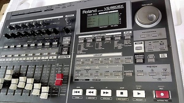 Roland HDレコーダー VS-880 1996-02-rolandvs880-1-0296-