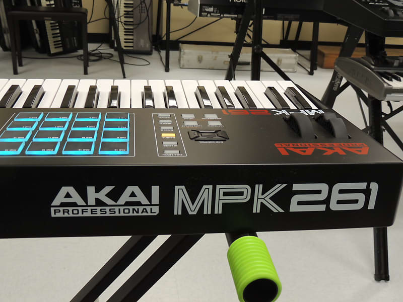 Akai MPK-261 MIDI Keyboard and pad controller (used) | Reverb