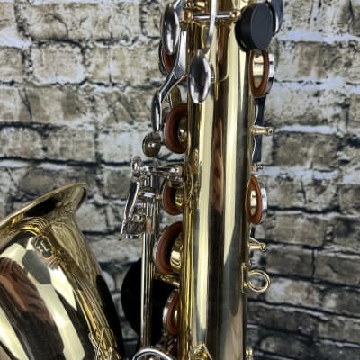 Selmer STS301 Tenor Saxophone image 9