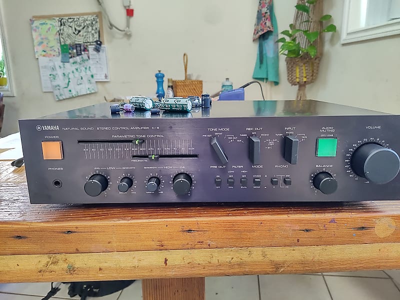 Yamaha C-6 プリアンプ YAMAHA C-6の仕様 ヤマハ