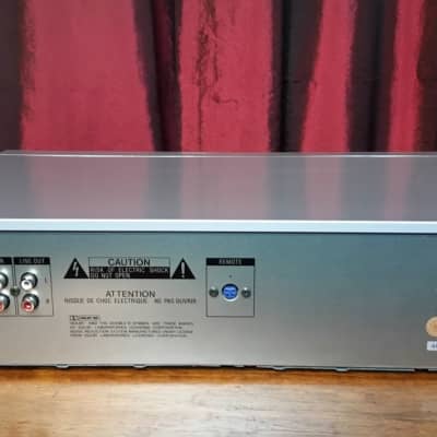 Sony TC-FX410R Single Stereo Cassette Deck 1980s Silver image 2