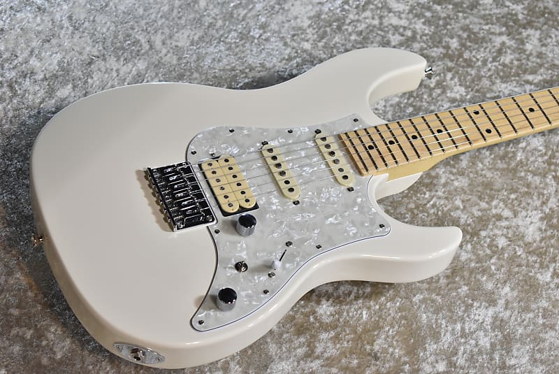 Fujigen/FGN BOS2-M-AWH 2022 Antique White 3.11kg #D220302
