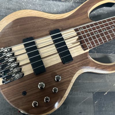 Ibanez BTB with case six string bass 2020 - natural image 2