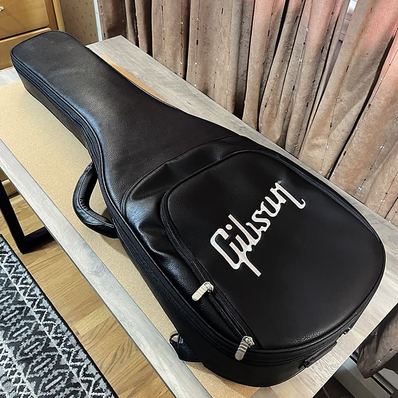 Gibson Premium Leather Soft Case Black