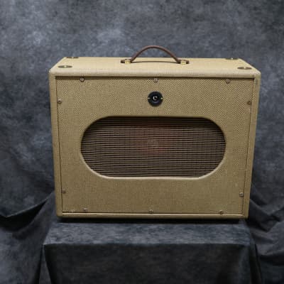 2013 Cornell Custom 40 - With Extension Cab & Covers - Tweed image 14