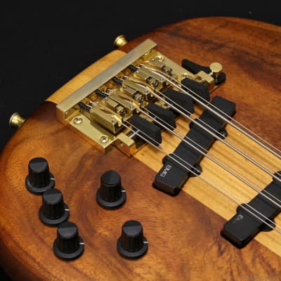 TUNE 8-string Bass ZiIII-8-HK 