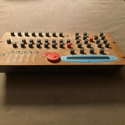 Waldorf Microwave XT Rackmount Wavetable Synthesizer 1998 - Orange