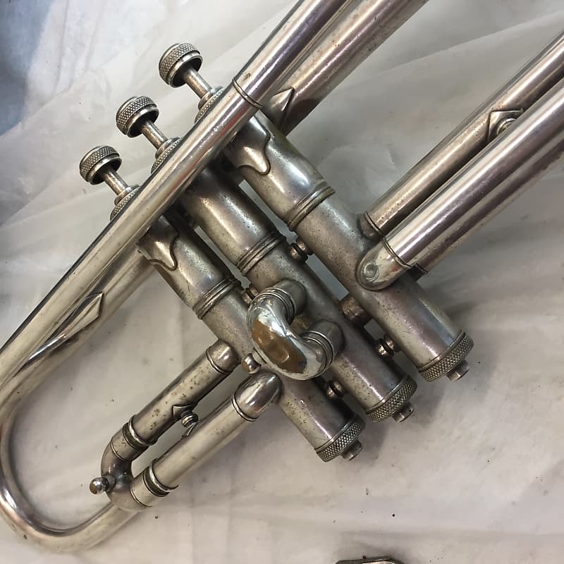 Antique 1920's Buescher True Tone 9 Trumpet w/ Case and Accessories
