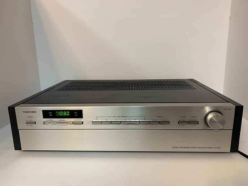 Toshiba SA-850 1980s - Black  			