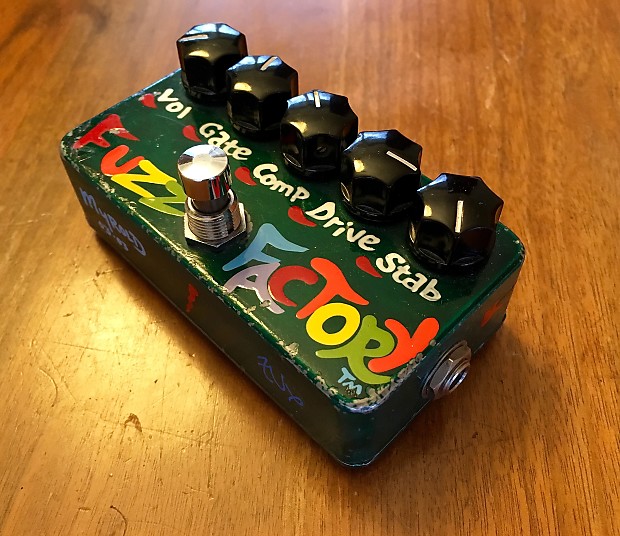 FUZZ FACTORY clone...ミリタリーオリーブ FUZZ FACTORY cloneミリタリーオリーブ 楽器・機材