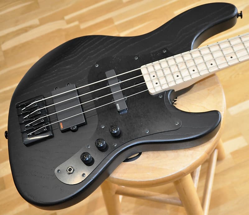 FGN J-Standard Mighty Jazz JMJ2ASHDEM OPB Open Pore Black / Jazz Bass® Type  / Made In Japan