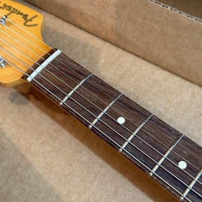 Fender Robert Cray Stratocaster MIM Electric Guitar image 8