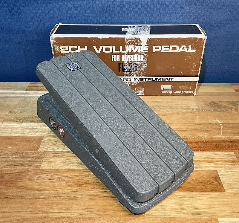 [Very Rare] Roland FV-20 1970s Quality Volume Pedal - Cast Aluminum (Randy  Rhoads choice)