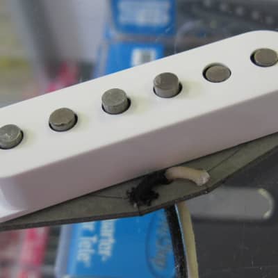 Fender Custom Shop '69 Stratocaster Pickups - Abigail Ybarra wound 