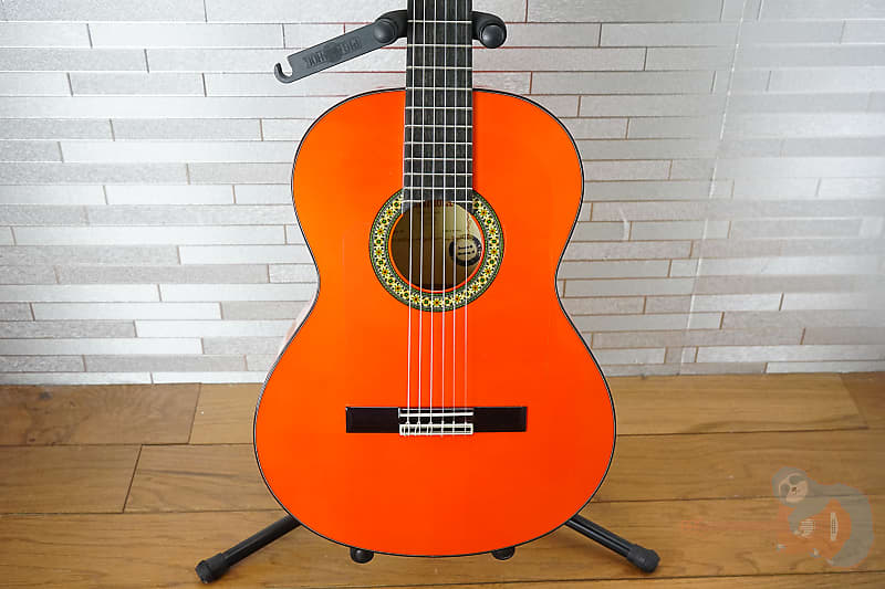 Alhambra 4F Conservatory Nylon-string Classical Guitar - Natural image 1