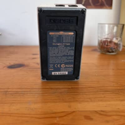 Boss TU-2 Chromatic Tuner (Dark Gray Label) 1998 - 2009 - White image 6
