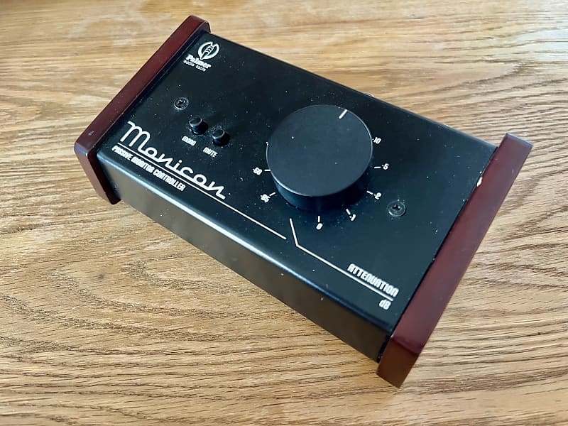 Palmer Monicon PMC1 Passive Monitor Controller - VG+ image 1