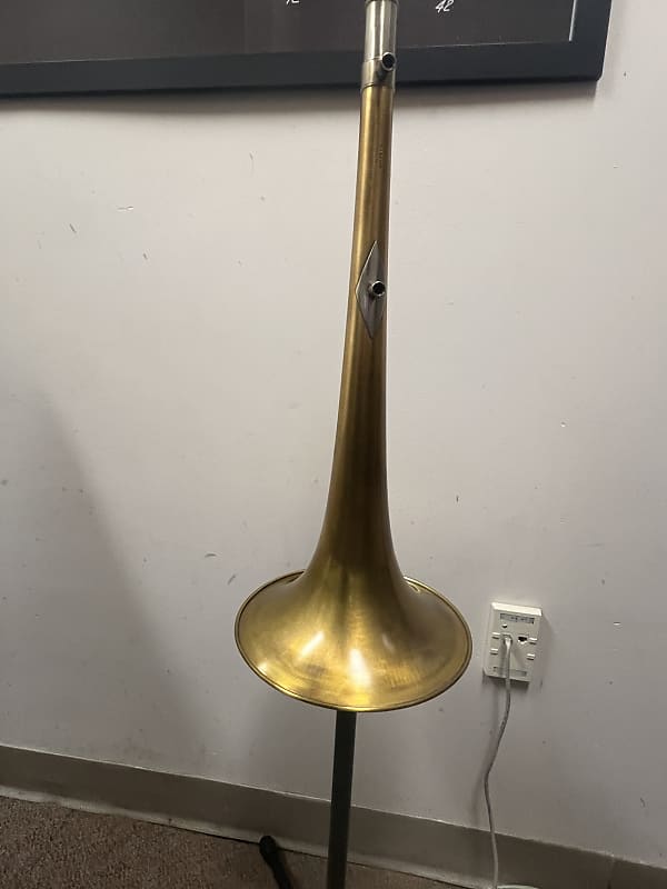 Shires BII7GYM Brushed Satin Bass Trombone Bell Reverb
