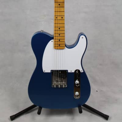 Fender 70th Anniversary Esquire Limited Edition Lake Placid Blue