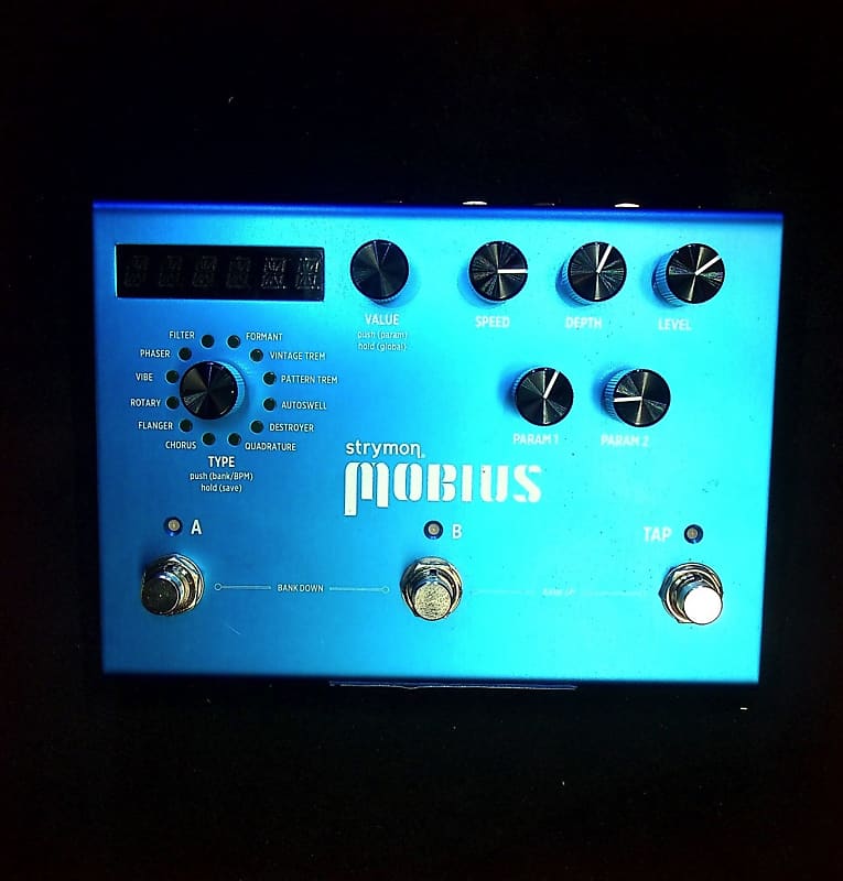 Strymon Mobius