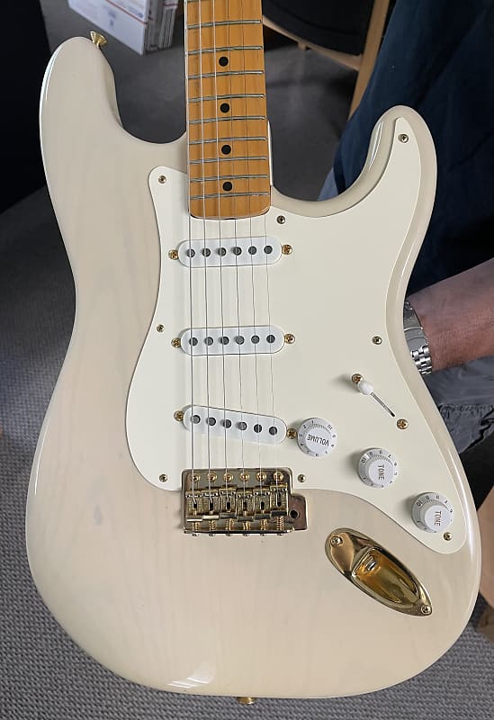 FENDER USA American Vintage Reissue Stratocaster "Mary Kaye Blonde + Maple" (1987-1989) image 1