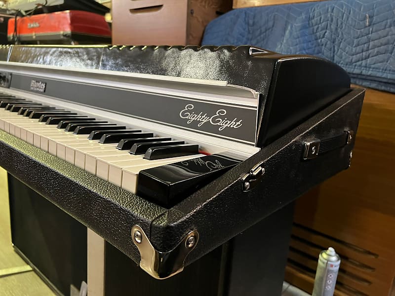 Rhodes Suitcase mark II eighty eight | Reverb