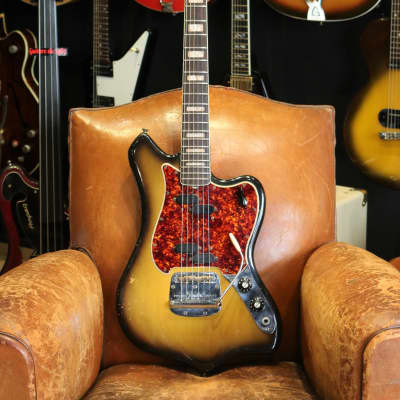 Fender Custom Maverick 1966 Sunburst for sale