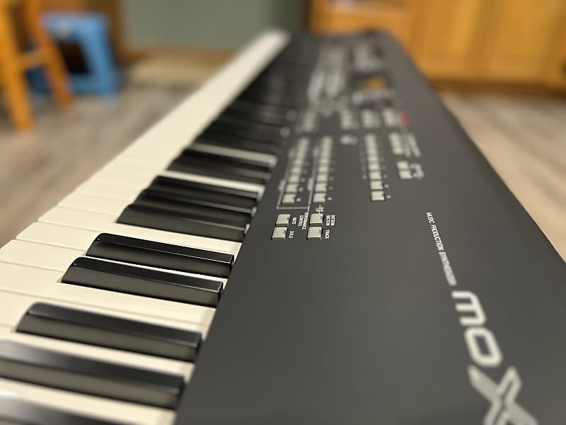 Yamaha MOX8 88keys Production Synthesizer Black | Reverb