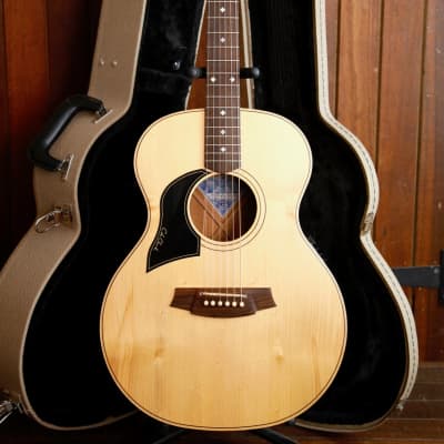 Cole Clark AN2E Left Handed Bunya/Blackwood Acoustic-Electric Guitar 2016 Pre-Owned image 2