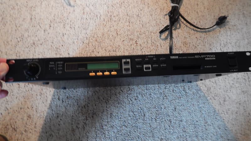 ■YAMAHA　EMP700 エフェクター Yamaha EMP700 effects processor