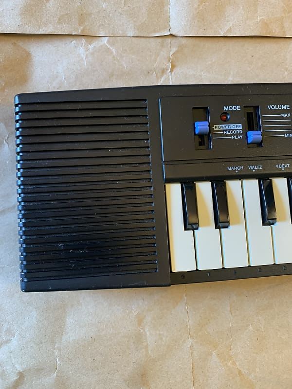 Casio PT-22 29-Key Mini Synthesizer 1980s Japan EC | Reverb