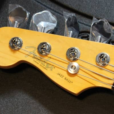 Fender American Professional II Jazz Bass Left-Handed 3-Color Sunburst image 4