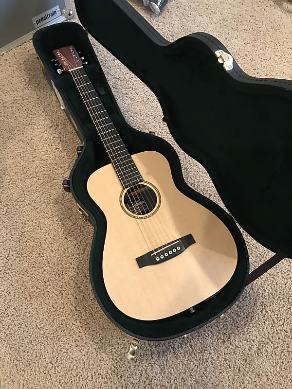 Martin LX1 Little Martin Travel Acoustic Guitar WITH MARTIN